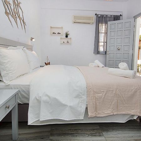Mersea Apartments Parikia  Ngoại thất bức ảnh
