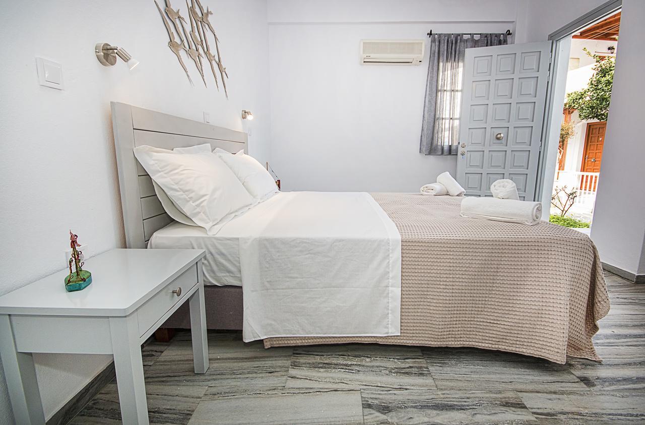 Mersea Apartments Parikia  Ngoại thất bức ảnh